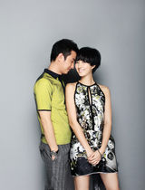 幻灯图：文章与桂纶镁 目光相接却不相爱