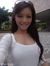 组图：金城武22岁侄女日本出道 基因好气质佳