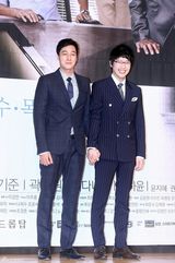 高清组图：韩星苏志燮李妍熙宣传《幽灵》