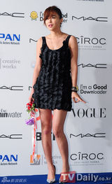 组图：众韩星亮相第17届釜山电影节蓝地毯