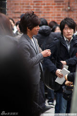 幻灯图集：木村拓哉上海拍戏 林志玲一闪而过