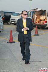 组图：古巨基称刘翔伤势复原中 不信周慧敏婚变