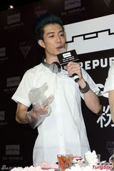 组图：王子被曝姐姐缘旺 绯闻女友杨丞琳躺枪