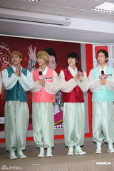 组图：Wonder Girls西野加奈亮相台视除夕节目