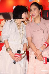 组图：《子弹》香港首映 刘嘉玲以粉丝身份进组 