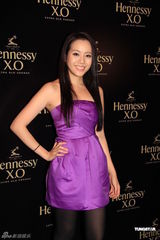 组图：汪诗诗汪圆圆姐妹花亮相 与罗霖吴婉芳相见欢