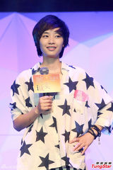 组图：马海生变轻熟男再出辑 不排斥未婚生子