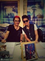 组图：高凌风微博回顾 病中仍坚持工作乐观积极