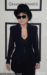 组图：56届格莱美红毯 泰勒透视麦当娜反串绅士