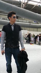 组图：夏雨玩乐时尚都市 私藏写真曝光