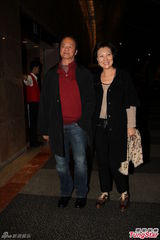 组图：刘嘉玲关之琳朝圣拉丁歌王 梁咏琪捧场