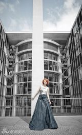 组图：杨丞琳写真化身温柔天使 薄纱隐秀美肩