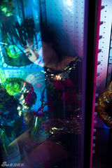 组图：瞿颖全新时尚大片出炉 演绎烈焰红唇