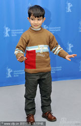 幻灯图：《蜜糖》柏林记者会 女主角透视装亮相