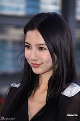 组图：《痞子英雄》票房破亿 Angelababy抢风头