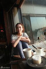 组图：马诺小清新写真曝光 将发行个人EP