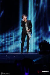 组图：周杰伦赞蔡依林漂亮 王力宏罗志祥助阵颁奖礼