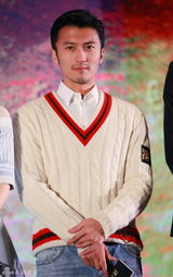 组图：《澳门风云》周润发暴瘦20公斤回归赌神