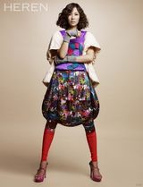 组图：韩国女星孙泰英最新时尚写真 展现独特气质