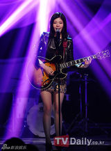 组图：miss A喜获本周《M！Countdown》首位