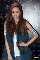 组图：阿Sa拒与陈伟霆同拍戏 容祖儿为身材学泰拳 