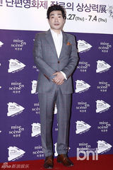 组图：申敏儿刘亚仁等助阵短篇影展开幕式