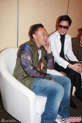 组图：陈奕迅加盟《金鸡》 吴君如秀事业线