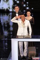 组图：梁家辉凭《寒战》获金像奖最佳男主角