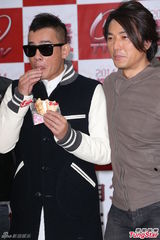 组图：古惑仔五子赴台尝美食 无拍电影续集打算