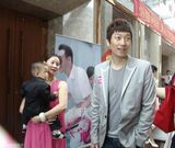 高清图：戴娆低调结婚众好友出席 新郎非圈内人士