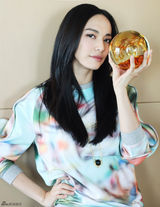 组图：姚晨的2013：手忙脚乱，甘之如饴