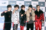高清组图：少时SJ神起KARA等出席韩国SBS歌谣大典