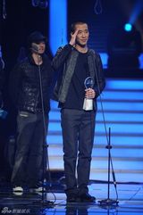 高清：09超级盛典现场高潮不断 张靓颖获奖飙海豚音