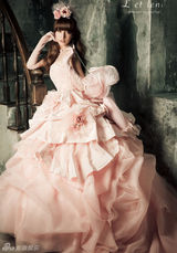 幻灯图集：日本人气模特藤井莉娜美图集锦100张