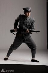 组图：献礼剧《开天辟地》蒋先云定妆照 