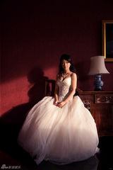 高清图：陈紫函好戏连台 唯美婚纱写真思嫁心切