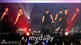 幻灯图：组合2PM举行首场演唱会 2AM作为嘉宾助兴