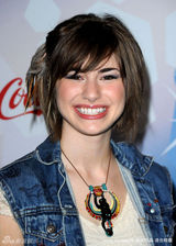 幻灯图：第九季《美偶》12强见面会 女星哈蕾助阵