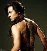 高清：严宽版浪子燕青纹身照曝光 满身花绣赛过米帅