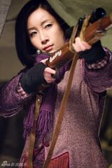 组图：秦海璐英姿飒爽领衔抗战大戏