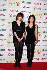 高清：第一届Melon音乐颁奖礼 SJ少女时代亮相红毯