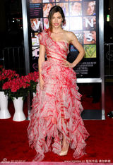 幻灯：《情人节》首映众星云集 海瑟薇阿尔芭斗艳