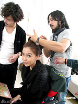 幻灯图片：Angelababy代言环保袋 洋溢青春活力