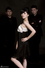 高清图：《林妹妹》宣传照曝光 暧昧展示角色操控