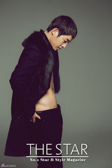 高清组图：金贤重写真秀腹肌 雕刻侧脸性感帅气