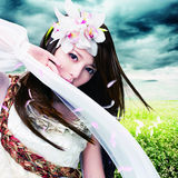 高清组图：阿兰梦幻发新碟 五封面上市貌美如花