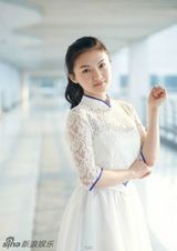 组图：浙大礼仪队美女白裙照走红 多为理工学霸