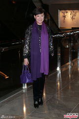 组图：张美妮大婚众星道贺 恨嫁杨怡抢花球