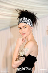 组图：谢婷婷期待柏芝再孕 不追问男友过去感情