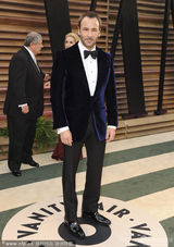 组图：奥斯卡晚宴养眼 可儿秀半球龙女大露背